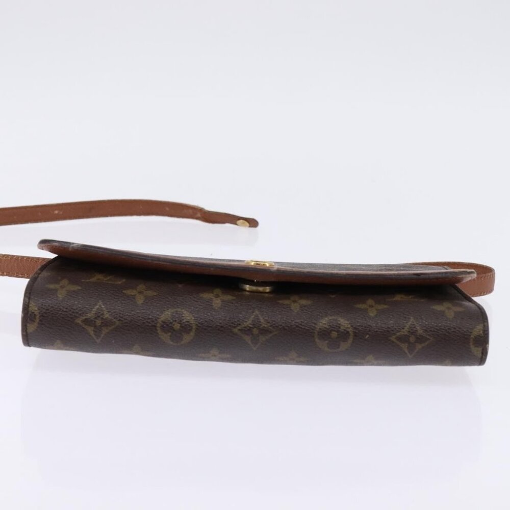 Authentic LOUIS VUITTON Monogram Bordeaux 27 Shoulder Bag M51797 LV - Picture 12 of 16